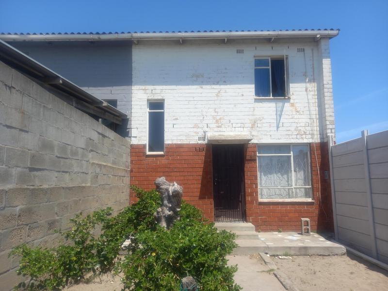 3 Bedroom Property for Sale in Elsies River Industrial Western Cape
